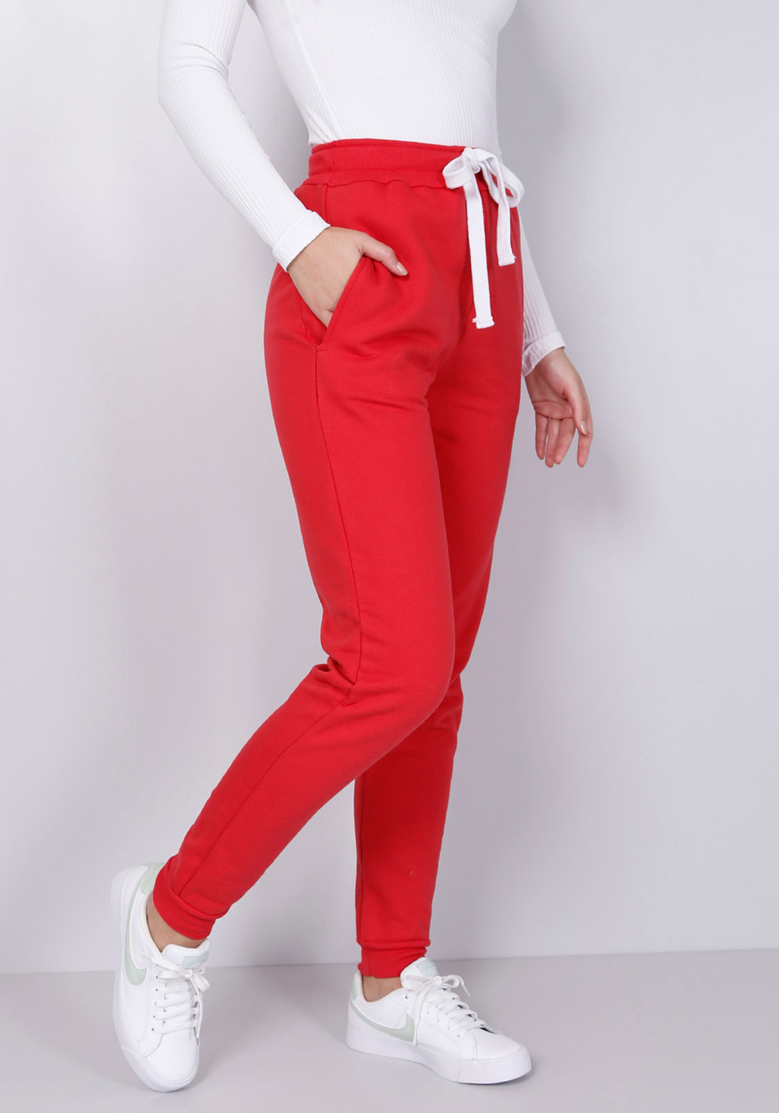 calça moletom vermelha