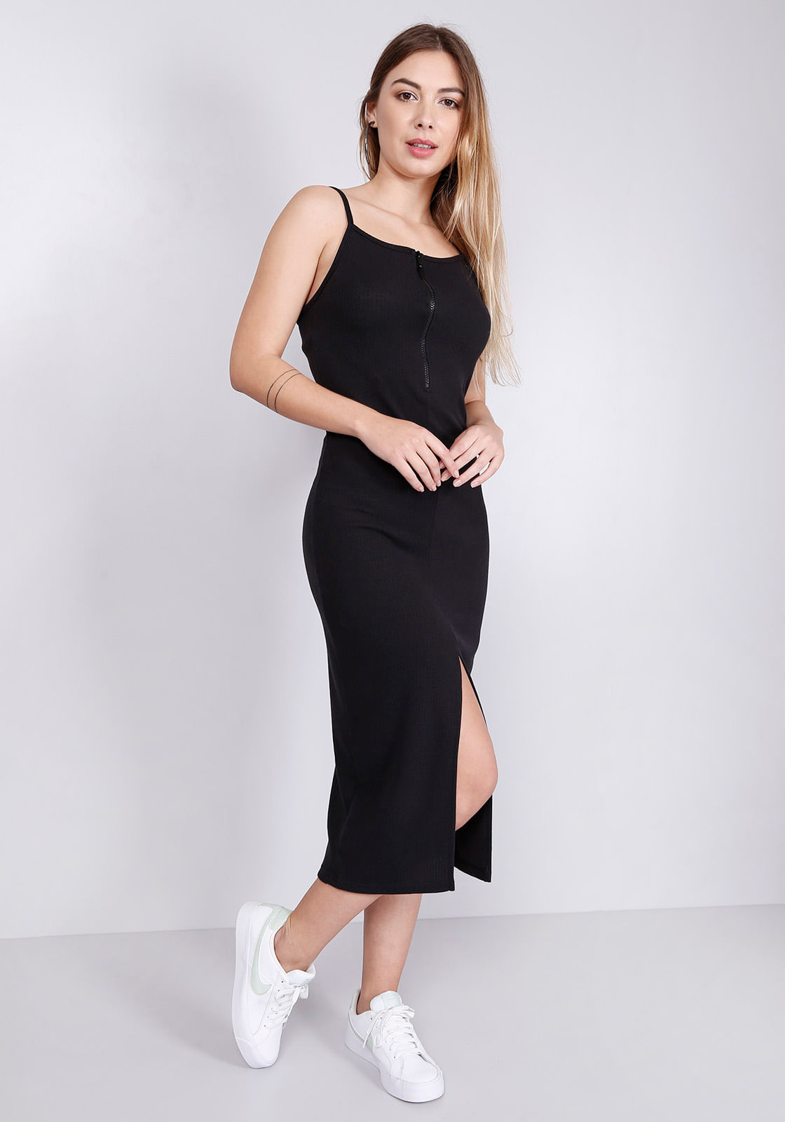 vestido midi brilhoso