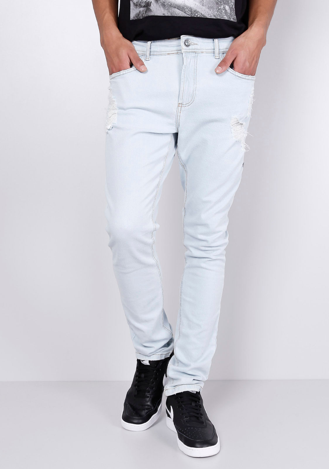 calça jeans azul claro masculina