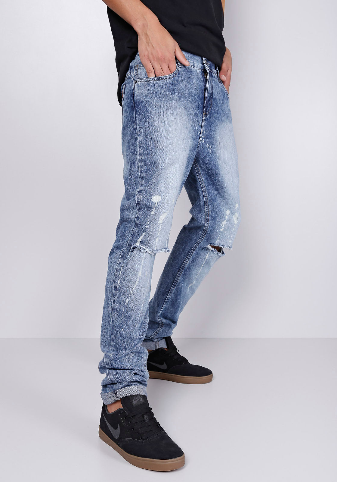 calça jeans masculina com rasgos