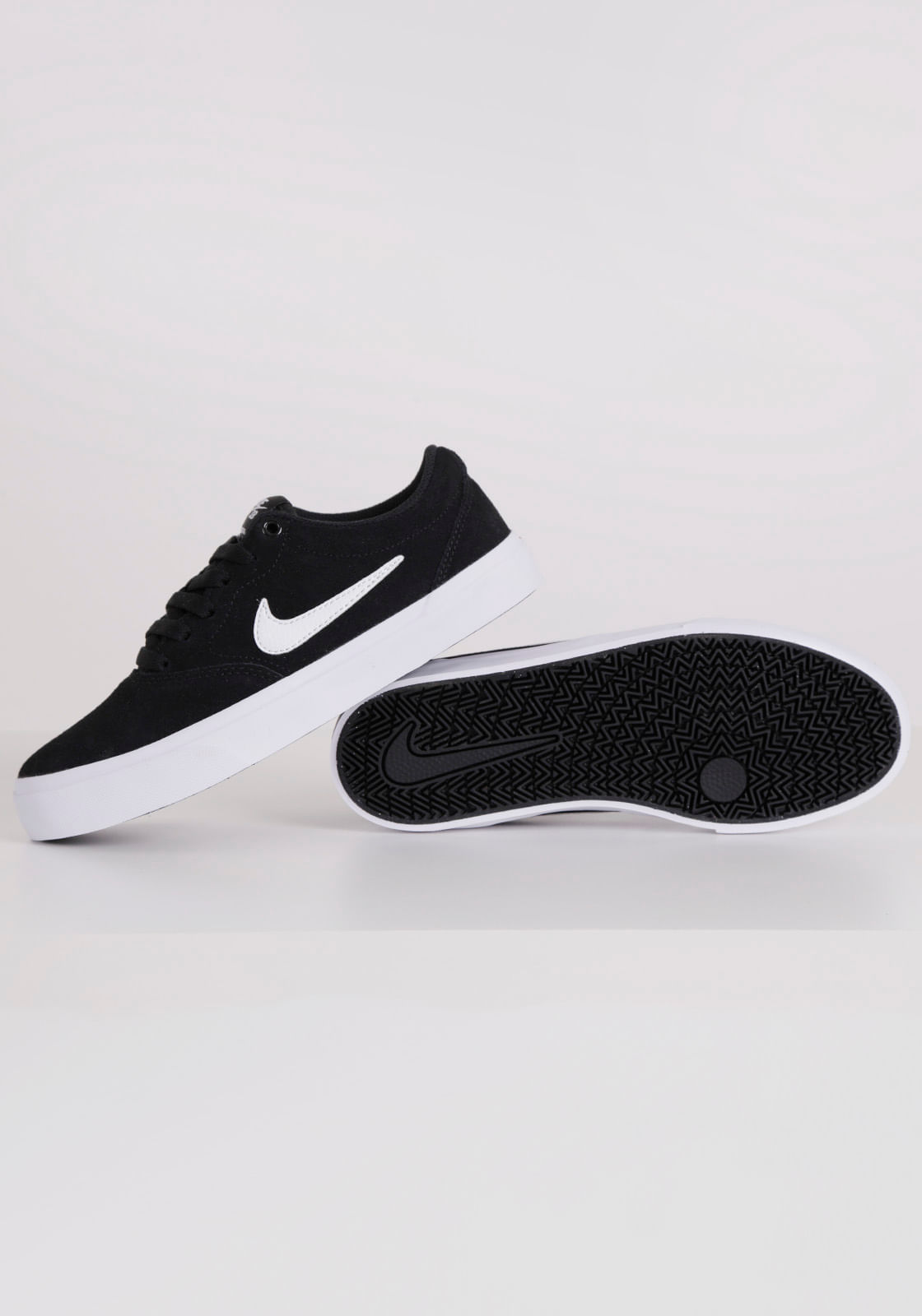 nike sb preto e branco