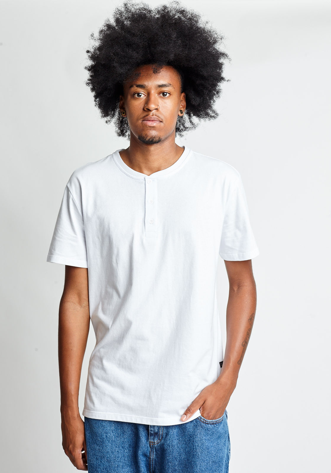 camiseta basica branca masculina