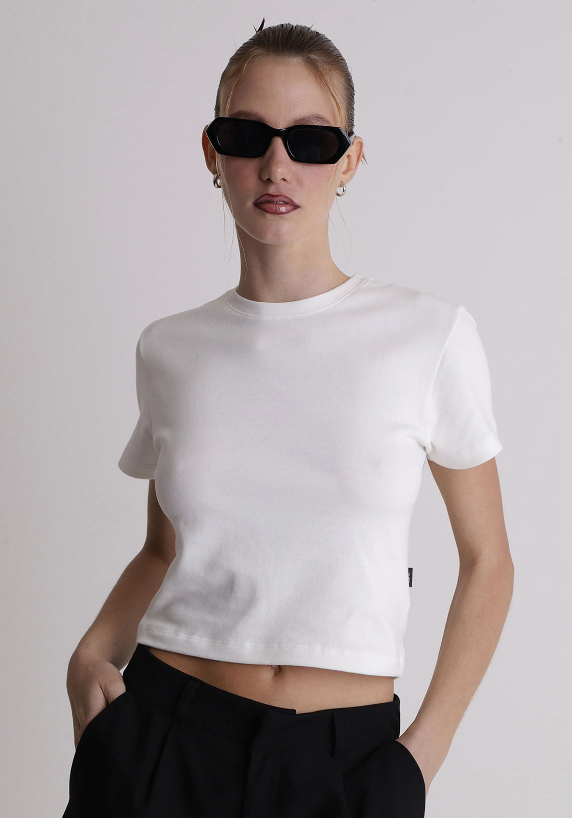 Blusa ribana feminino baby-t básico Off White