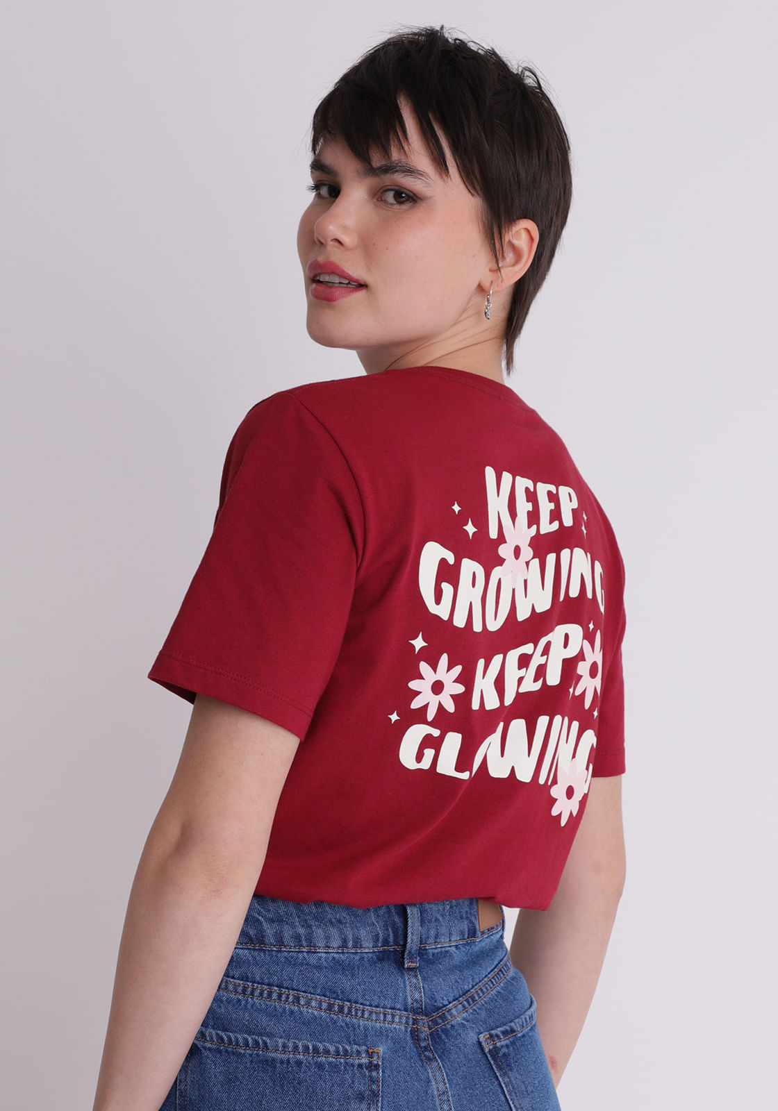 Camiseta estampada keep growing