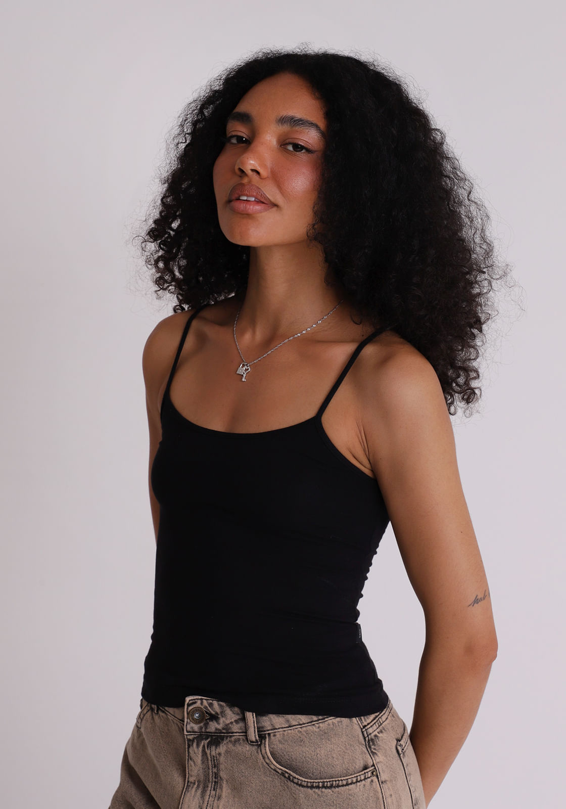 Blusa ribana feminino regata básico Preto