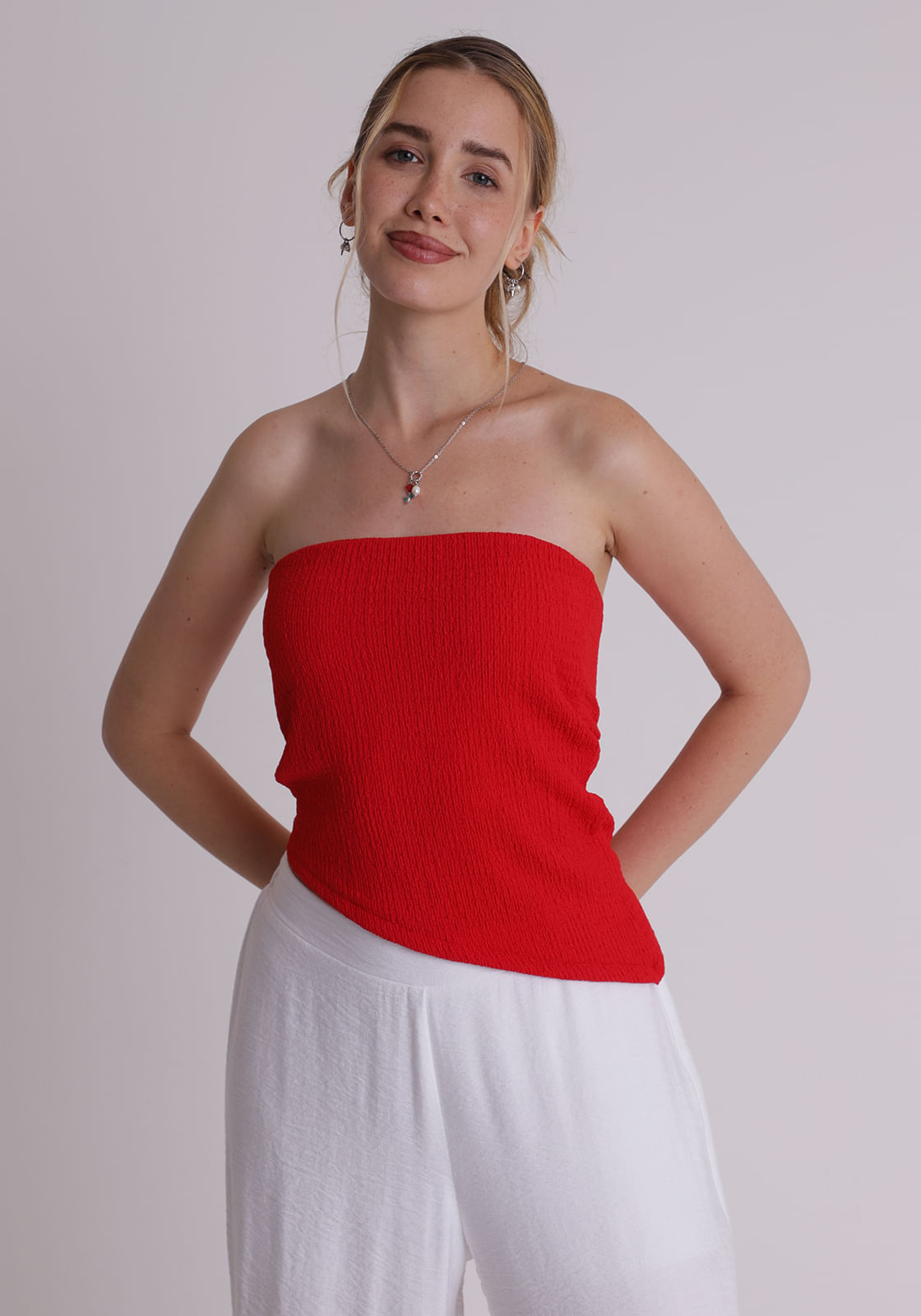 Blusa poliéster feminino assimétrica Vermelho