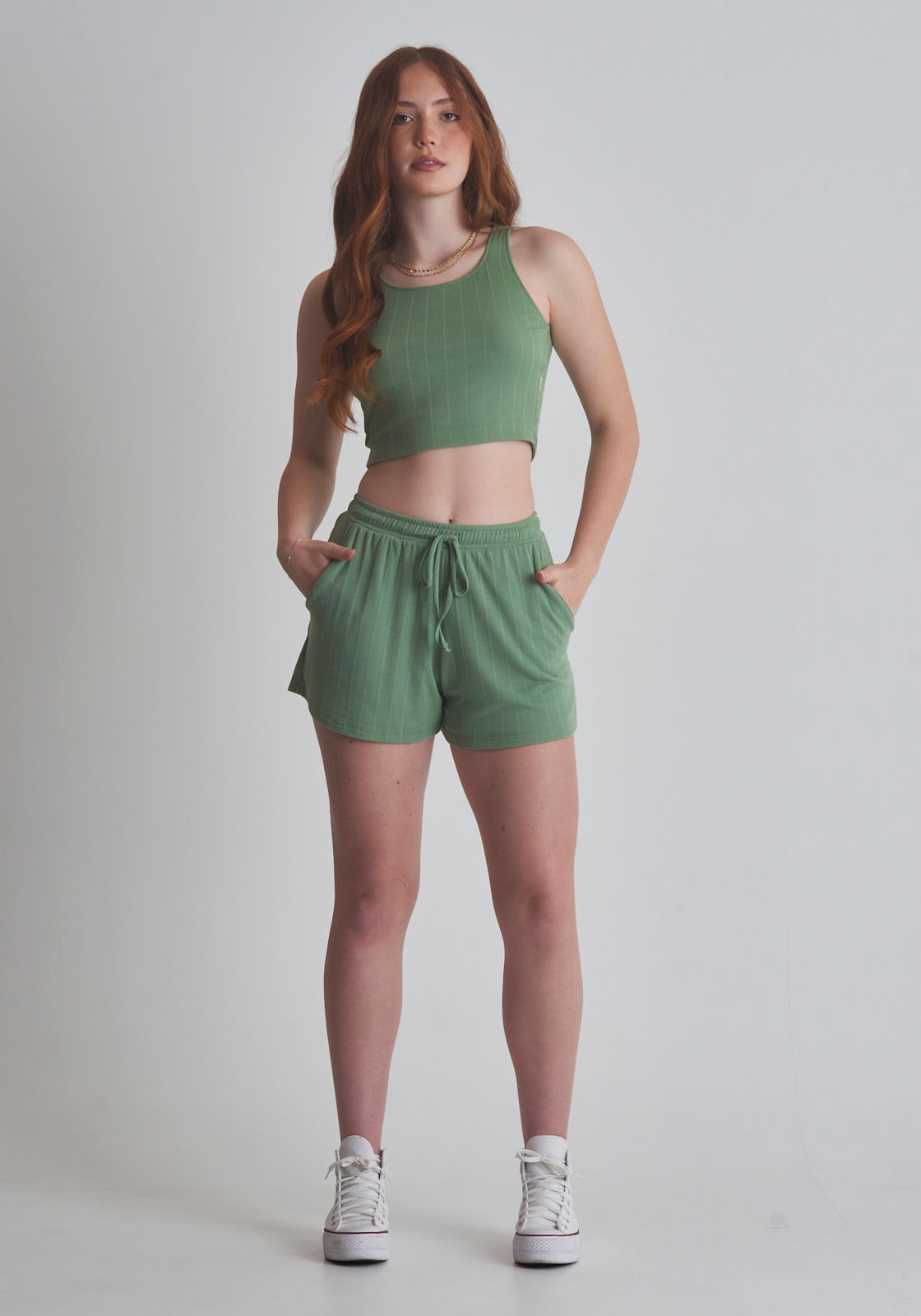 Short canelado