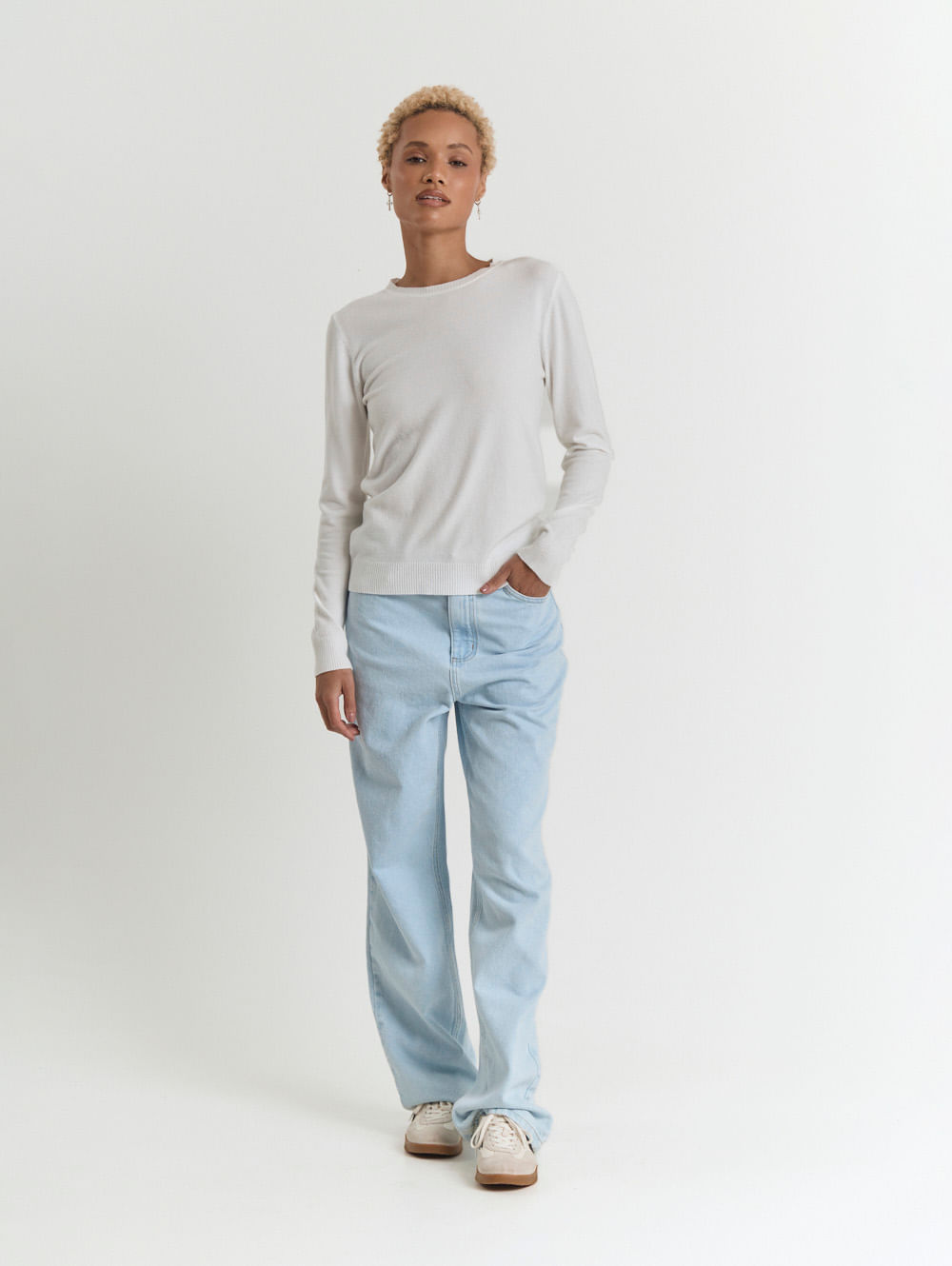 Sueter tricot feminino gola redonda liso Branco