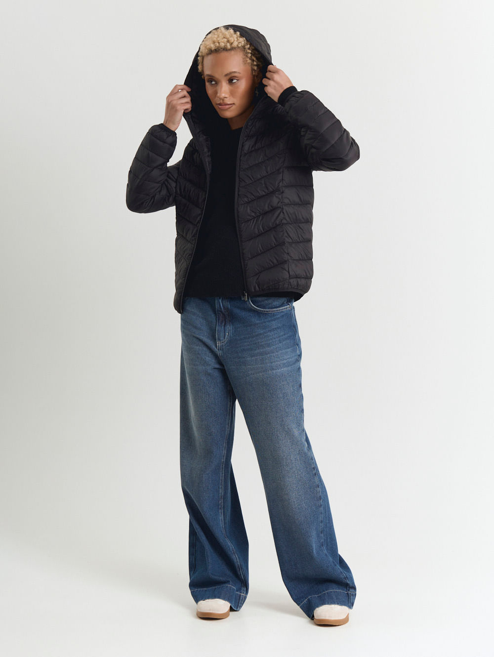 Jaqueta jeans cropped com puídos - Gang - inspire-se