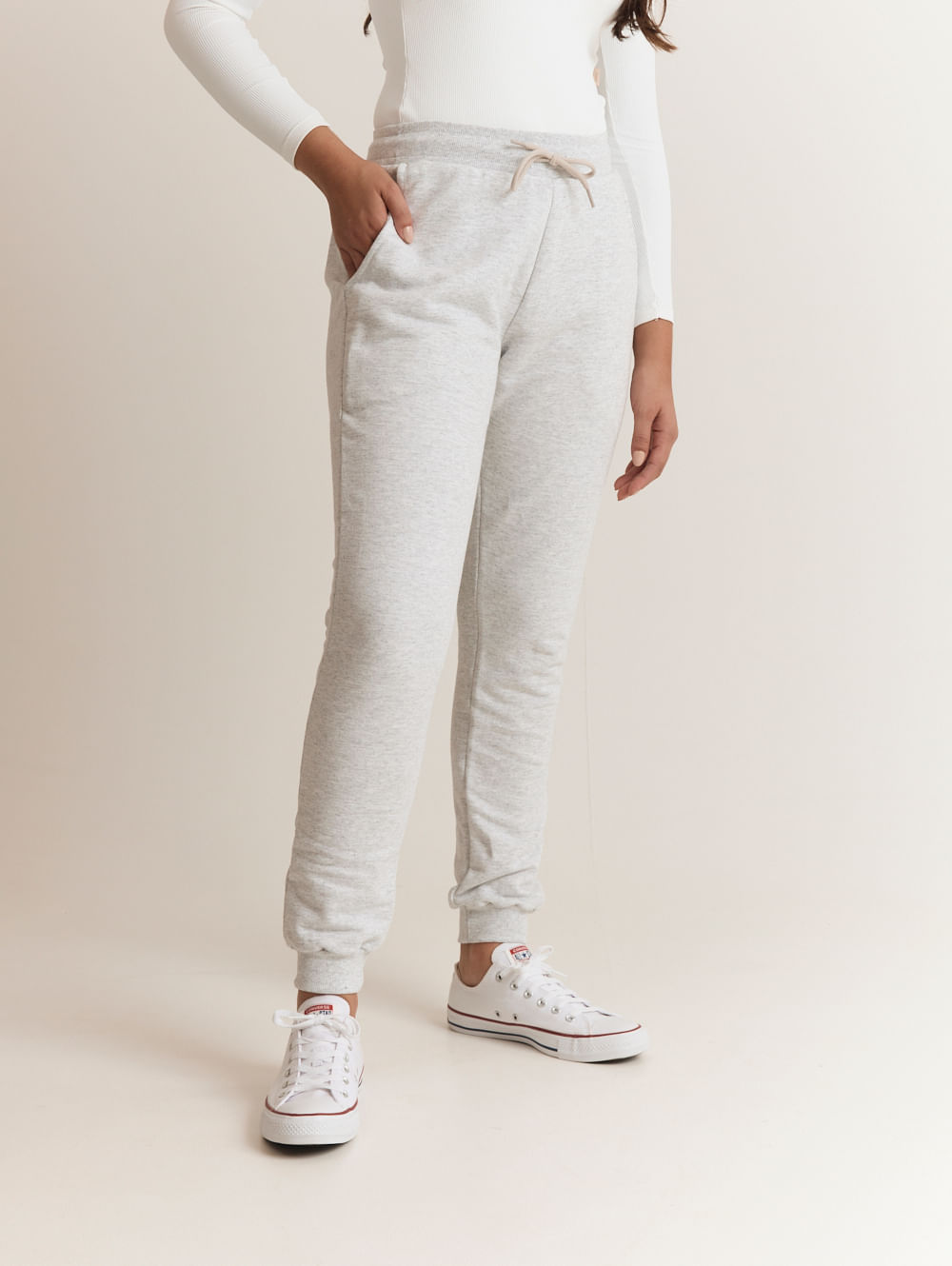 Calça jeans baggy cintura média com cinto - Gang - inspire-se