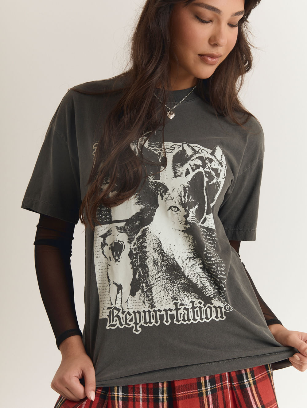 Camiseta  oversized estampa de gato