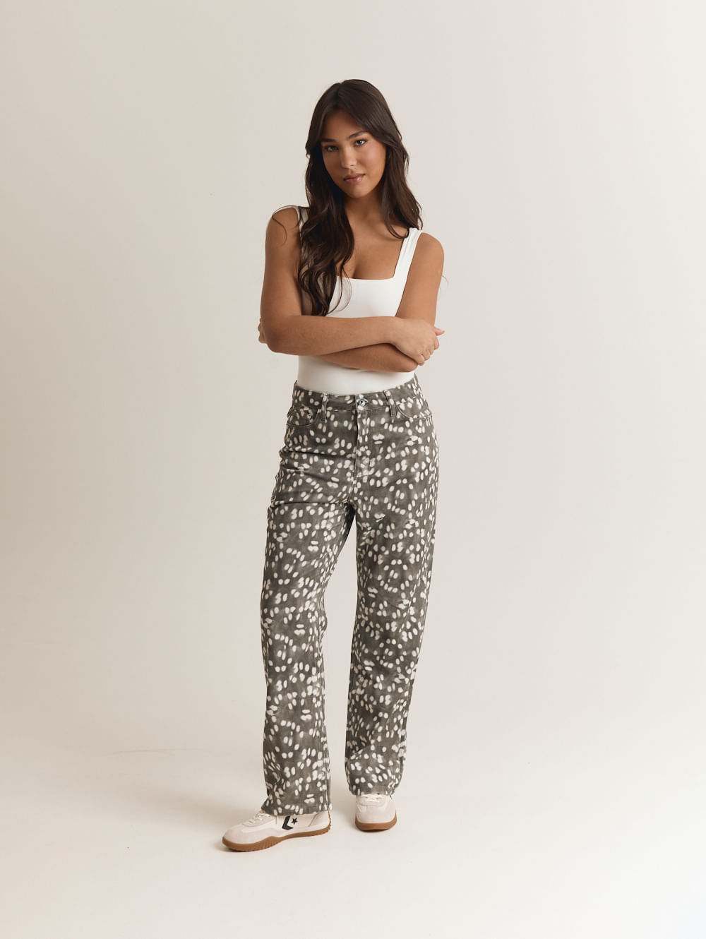 Calça reta animal print