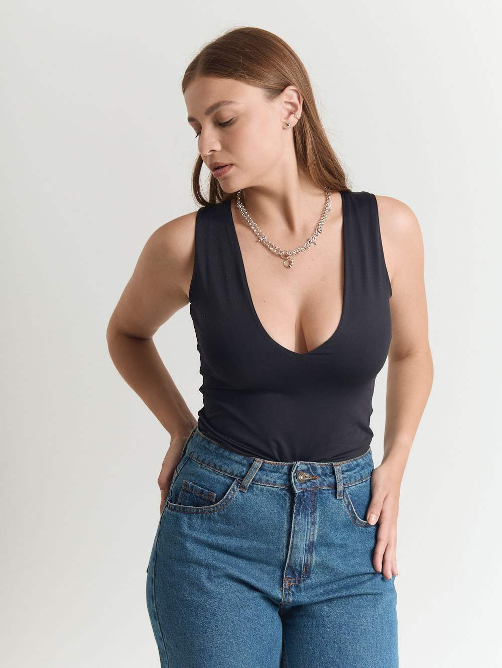 Body decote V