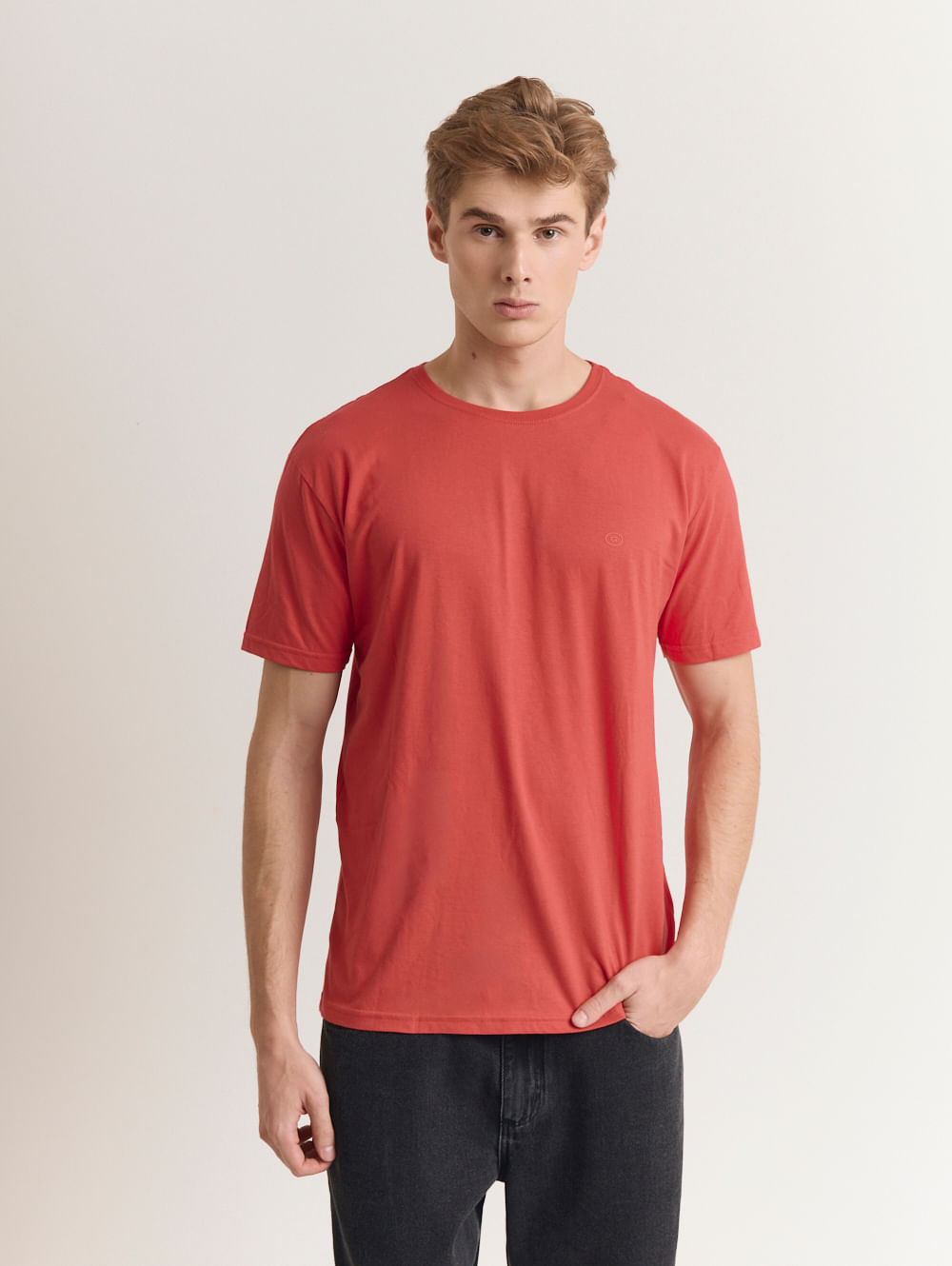 Camiseta básica coral