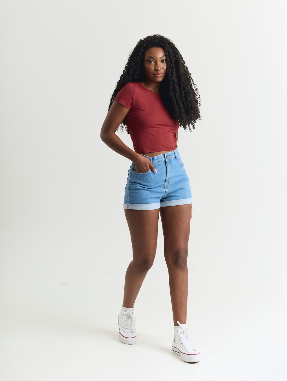 Short jeans feminino barra dobrada azul